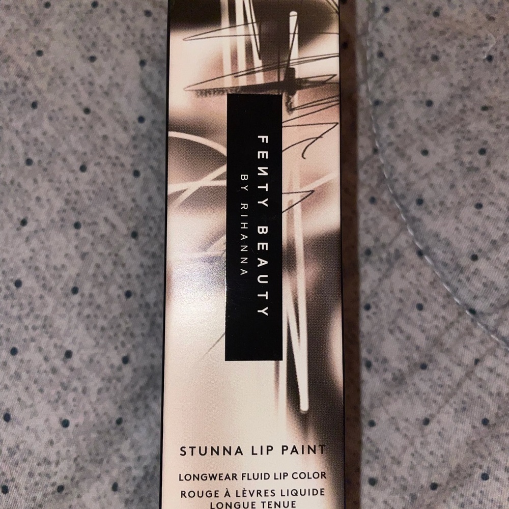 Fenty Beauty Stunna Lip Paint